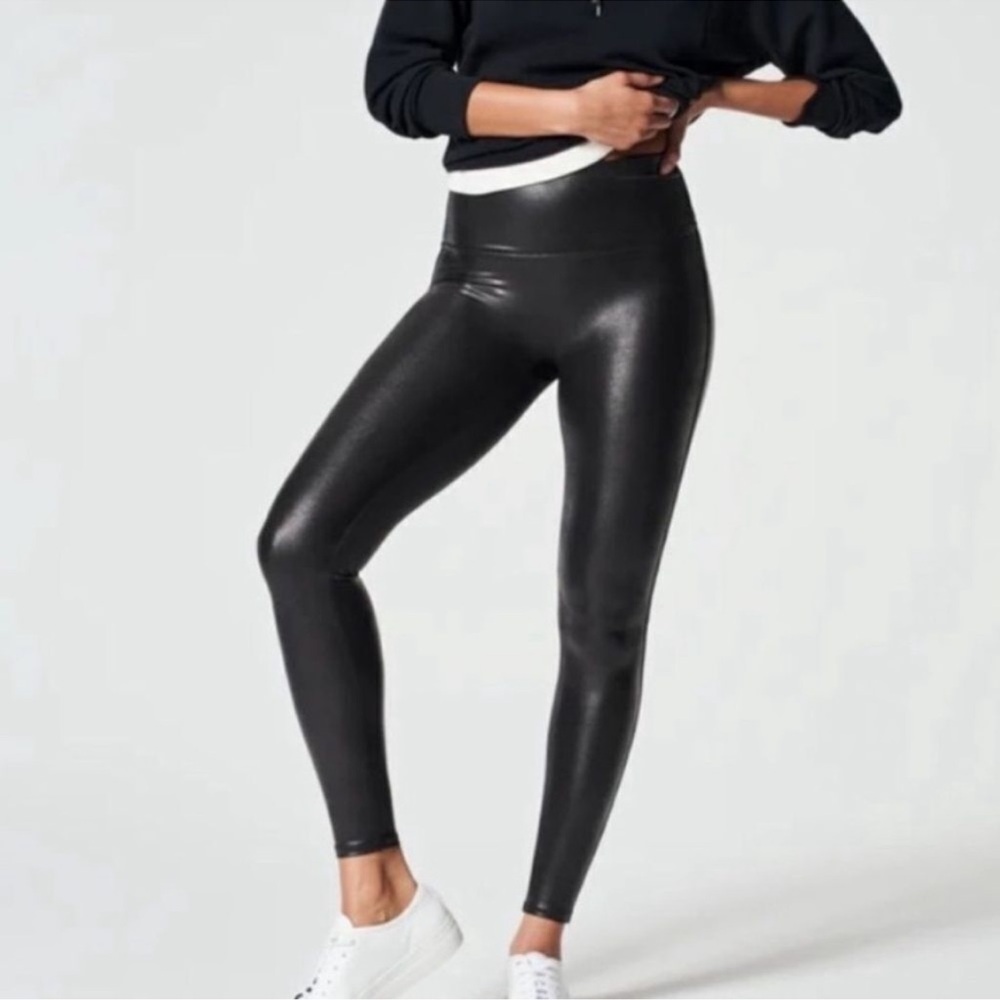 SPANX Faux Leather High-Rise Leggings- M Tall